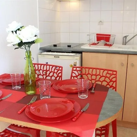 Appt 2 Pieces - Lr030-e215 La Rochelle (Charente-Maritime)